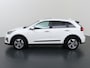 Kia Niro EV e-Niro ExecutiveLine 64 kWh | Schuif/kantel dak | Stoel/Stuurverwarming | Achteruitrijcamera | Adaptieve Cruise Control |