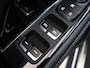 Kia Niro EV e-Niro ExecutiveLine 64 kWh | Schuif/kantel dak | Stoel/Stuurverwarming | Achteruitrijcamera | Adaptieve Cruise Control |