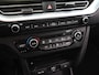 Kia Niro EV e-Niro ExecutiveLine 64 kWh | Schuif/kantel dak | Stoel/Stuurverwarming | Achteruitrijcamera | Adaptieve Cruise Control |