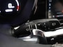 Kia Niro EV e-Niro DynamicPlusLine 64 kWh | Trekhaak | Schuif/kantel dak | Stoel/Stuurverwarming | Achteruitrijcamera | Adaptieve Cruise Control |