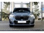 BMW X1 sDrive20i Aut. 157PK | M Sportpakket | Innovation Pack | Trekhaak | 18" LM Velgen | Adaptief LED | Head-Up Display | 360 Graden Camera |  Stoelverwarming | Comfort Access |