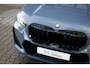 BMW X1 sDrive20i Aut. 157PK | M Sportpakket | Innovation Pack | Trekhaak | 18" LM Velgen | Adaptief LED | Head-Up Display | 360 Graden Camera |  Stoelverwarming | Comfort Access |