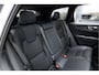 Volvo XC60 2.0 B5 AWD | Inscription PlusLine | Panoramadak | Wegklapbare Trekhaak | 20" LM Velgen | Luchtvering | IntelliSafe Pro Line + Surround | Stoelverwarming & Ventilatie | Harman Kardon |