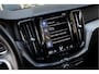 Volvo XC60 2.0 B5 AWD | Inscription PlusLine | Panoramadak | Wegklapbare Trekhaak | 20" LM Velgen | Luchtvering | IntelliSafe Pro Line + Surround | Stoelverwarming & Ventilatie | Harman Kardon |