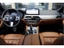 BMW 5-Serie Touring 530e xDrive Aut. High Executive | M Sportpakket | Harman Kardon | Head-Up Display | Achteruitrijcamera | Adaptieve Cruise Control | Adaptief Onderstel | SOH 88.4% |
