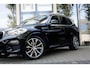 BMW X3 xDrive20i Aut. | High Executive | M Sportpakket | Panoramadak | 20" LM Velgen | Head-Up Display | HIFI Sound | Trekhaak | Achteruitrijcamera | Navigatie Pro |