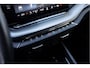 Skoda Octavia Combi 1.4 TSI RS iV PHEV | Business | Matrix Beam | 19" LM Velgen | Head-Up Display | Elektrisch verstelbare voorstoelen | Massagestoelen | Navi Columbus incl. Apple CarPlay | Canton Sound |