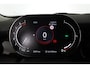 MINI Cooper 1.5 Classic | Dealer Onderhouden! | LED | Clima | Stoelverwarming | Sfeerverlichting | Navi | Union Jack | Cruise Control | Parkeersensoren | Lichtmetalen Velgen