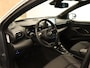 Toyota Yaris 1.5 Hybrid Executive - AFNEEMBARE TREKHAAK - DODEHOEK DETECTIE - HEAD-UP DISPLAY - JBL AUDIO - KEYLESS ENTRY/START - PARKEERSENSOREN VOOR EN ACHTER - STUUR/STOELVERWARMING - APPLE CARPLAY/ANDROID AUTO