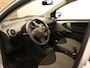 Toyota Aygo 1.0 VVT-i Comfort - AIRCO - AUDIO TOYOTA - BLUETOOTH - ELEKTRISCHE RAMEN VOOR - VOLLEDIG ONDERHOUDEN AUTO - RESERVEWIEL - STUURBEKRACHTIGING - LEUK EN ZUINIGE AUTO - LAGE KILOMETERSTAND