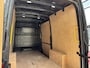 Volkswagen Crafter 30 2.0 TDI L3H2 Comfortline | CAMERA | CARPLAY | TREKHAAK | GEVEERDE STOEL |