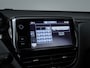 Peugeot 2008 1.2 PureTech Blue Lion Sport (APPLE CARPLAY,NAVI,PDC,CLIMATE,CRUISE,LED,SPORTSTOELEN,LM VELGEN,NETTE STAAT)