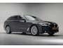 BMW 5-Serie 520e Executive [ Navi Leder Camera Trekhaak ]