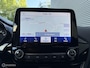 Ford Fiesta 1.0 EcoBoost Connected | Carplay | Airco | Cruise | DAB | Parkeersensor | Isofix | LED | Lichtmetalen velgen