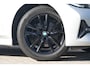 BMW 3-Serie 320i Executive Edition - Stoelverwarming - HUD - LED - Navi - Cruise - PDC - Klimaat Achter - Rijklaar