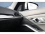 BMW 3-Serie 320i Executive Edition - Stoelverwarming - HUD - LED - Navi - Cruise - PDC - Klimaat Achter - Rijklaar