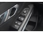 BMW 3-Serie 320i Executive Edition - Stoelverwarming - HUD - LED - Navi - Cruise - PDC - Klimaat Achter - Rijklaar