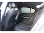 BMW 3-Serie 320i Executive Edition - Stoelverwarming - HUD - LED - Navi - Cruise - PDC - Klimaat Achter - Rijklaar