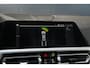 BMW 3-Serie 320i Executive Edition - Stoelverwarming - HUD - LED - Navi - Cruise - PDC - Klimaat Achter - Rijklaar