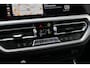 BMW 3-Serie 320i Executive Edition - Stoelverwarming - HUD - LED - Navi - Cruise - PDC - Klimaat Achter - Rijklaar