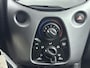 Toyota Aygo 1.0 VVT-i x-play | Apple Carplay-Android Auto | Parkeercamera |