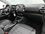 Citroën E-C4X Ë-C4 X You 50 kWh 136pk | Accu 99% | Lage kilometerstand | Navigatie via Apple Carplay / Android Auto | Achteruitrijcamera | Climate Control | Cruise Control | Parkeersensoren | DAB+ radio | Armsteun | Stof/kunstlederen comfortstoelen | Volledig digitaal instrumentenpaneel | Adaptief demping systeem | 18” lichtmetalen velgen |