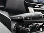 Citroën E-C4X Ë-C4 X You 50 kWh 136pk | Accu 99% | Lage kilometerstand | Navigatie via Apple Carplay / Android Auto | Achteruitrijcamera | Climate Control | Cruise Control | Parkeersensoren | DAB+ radio | Armsteun | Stof/kunstlederen comfortstoelen | Volledig digitaal instrumentenpaneel | Adaptief demping systeem | 18” lichtmetalen velgen |