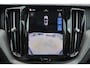 Volvo XC60 T8 Recharge AWD Plus Dark - Panorama/schuifdak - IntelliSafe Assist & Surround - Harman/Kardon audio - Adaptieve LED koplampen - Parkeercamera achter - Verwarmde voorstoelen, stuur & achterbank - Parkeersensoren voor & achter - Elektr. bedienb. voorstoelen met geheugen - Draadloze tel. lader - Extra getint glas - Inklapbare trekhaak - 19' LMV