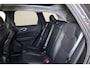 Volvo XC60 T8 Recharge AWD Plus Dark - Panorama/schuifdak - IntelliSafe Assist & Surround - Harman/Kardon audio - Adaptieve LED koplampen - Parkeercamera achter - Verwarmde voorstoelen, stuur & achterbank - Parkeersensoren voor & achter - Elektr. bedienb. voorstoelen met geheugen - Draadloze tel. lader - Extra getint glas - Inklapbare trekhaak - 19' LMV