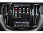 Volvo XC60 T8 Recharge AWD Plus Dark - Panorama/schuifdak - IntelliSafe Assist & Surround - Harman/Kardon audio - Adaptieve LED koplampen - Parkeercamera achter - Verwarmde voorstoelen, stuur & achterbank - Parkeersensoren voor & achter - Elektr. bedienb. voorstoelen met geheugen - Draadloze tel. lader - Extra getint glas - Inklapbare trekhaak - 19' LMV