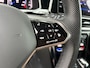 Volkswagen T-Roc R-Line Business+ 1.5 TSI 150 pk - AUTOMAAT - LED - afn. trekhaak - zeer compleet!