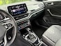 Volkswagen T-Roc R-Line Business+ 1.5 TSI 150 pk - AUTOMAAT - LED - afn. trekhaak - zeer compleet!