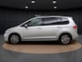 Volkswagen Touran 1.4 TSI Highline | Diagnose!! | Trekhaak | Camera | ACC | Stoelverwarming | Parkeerhulp | LED | Spiegelpakket | Navi | 17'' |
