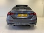 Mercedes-Benz A-klasse 200 AMG Upgrade | Panoramadak | Stoelverwarming | Navigatie | 1e eig.
