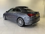Mercedes-Benz A-klasse 200 AMG Upgrade | Panoramadak | Stoelverwarming | Navigatie | 1e eig.