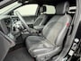 Hyundai Ioniq 5 N Line 84 kWh / SOH 99% / Dealer onderhouden / Accugarantie tot 05-2033 / CCS snelladen / All season banden / Warmtepomp / Rondomzicht camera / Trekgewicht 1600 kg / Head Up Display  / Bose Audio Systeem / Stuur- Stoel & Achterbank verwarming / Stoelventilatie /