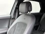 Hyundai Ioniq 5 N Line 84 kWh / SOH 99% / Dealer onderhouden / Accugarantie tot 05-2033 / CCS snelladen / All season banden / Warmtepomp / Rondomzicht camera / Trekgewicht 1600 kg / Head Up Display  / Bose Audio Systeem / Stuur- Stoel & Achterbank verwarming / Stoelventilatie /