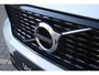 Volvo XC40 T4 211PK Recharge R-Design | Adaptive Cruise & Pilot Assist | Panoramisch Schuif-/kanteldak | Stoel & Stuurverwarming | Park Assist + Camera Achter | Apple Carplay/Android Auto | Volvo OnCall |