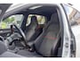 Volkswagen Golf 2.0 TSI GTI Clubsport PANO CAMERA IQ LIGHTS STOELVERWARMING 19 INCH SFEER