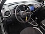 Toyota Aygo X 1.0 VVT-i MT Pulse | Achteruitrijcamera | Climate Control | Lichtmetalen velgen | Adaptieve Cruise Control |