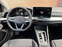 Volkswagen Golf 1.5 eHybrid Life Edition Stoel-stuurverwarming / keyless / Adapt. cruise / Carplay