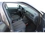 Volkswagen T-Roc 1.0 TSI Style | Incl. 12 maanden garantie | Apple carplay/Android auto | Adaptieve cruise control | Climate control | Lane assist | Parkeersensoren | DAB radio | Navigatie |