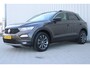 Volkswagen T-Roc 1.0 TSI Style | Incl. 12 maanden garantie | Apple carplay/Android auto | Adaptieve cruise control | Climate control | Lane assist | Parkeersensoren | DAB radio | Navigatie |