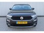 Volkswagen T-Roc 1.0 TSI Style | Incl. 12 maanden garantie | Apple carplay/Android auto | Adaptieve cruise control | Climate control | Lane assist | Parkeersensoren | DAB radio | Navigatie |