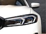 BMW 3-Serie Touring 330e xDrive | Pano | Hud | 360 cam | Elek haak |