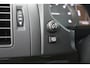 Toyota Land Cruiser 2.8 D-4D-F Challenger Window Van | Nieuwe motor bij 191858KM | Trekhaak | Stoelverwarming |