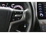Toyota Land Cruiser 2.8 D-4D-F Challenger Window Van | Nieuwe motor bij 191858KM | Trekhaak | Stoelverwarming |
