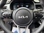 Kia Stonic 1.0 T-GDi MHEV DynamicPlusLine Automaat |  Navi | Apple Carplay/Android Auto | Metallic lak | Stoel & stuurverwarming | Fabrieksgarantie t/m 11-8-2032 + 3x 1 jaar* | NAP
