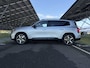 Mercedes-Benz GLB 250+ Business Solution AMG 7p. 85.5 kWh | Night | Trekhaak | 7 persoons | Panoramadak | Sfeerverlichting | Distronic | Parkeercamera |