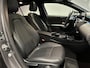 Mercedes-Benz A-klasse 180 Luxury Line | Panoramadak | Leder | Wide Screen | AppleCarplay/AndroidAuto | Stoelverwarming